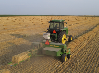 Knuth square baler
