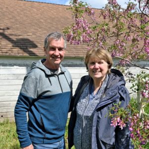 Posed Jim & Mary Pelzer