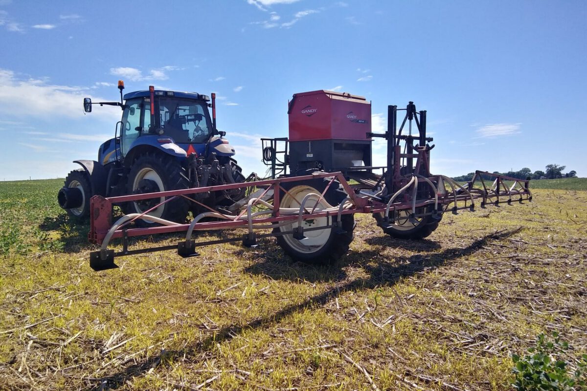 Interseeding Cover Crops to Corn and Soybeans