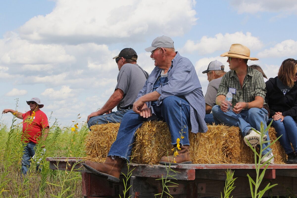 Farmers Across the Midwest to Host 60+ PFI Field Days